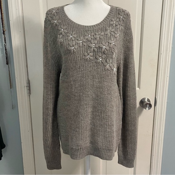 Garnet Hill Alpaca and Wool Blend Embellished Sweater Size Medium Tunic Brown - Picture 2 of 11